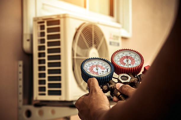 Professional Hvac Installation technician working in Newington, VA